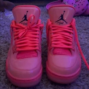 Jordan 4